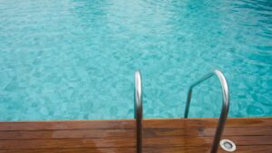Piscine propre et clair